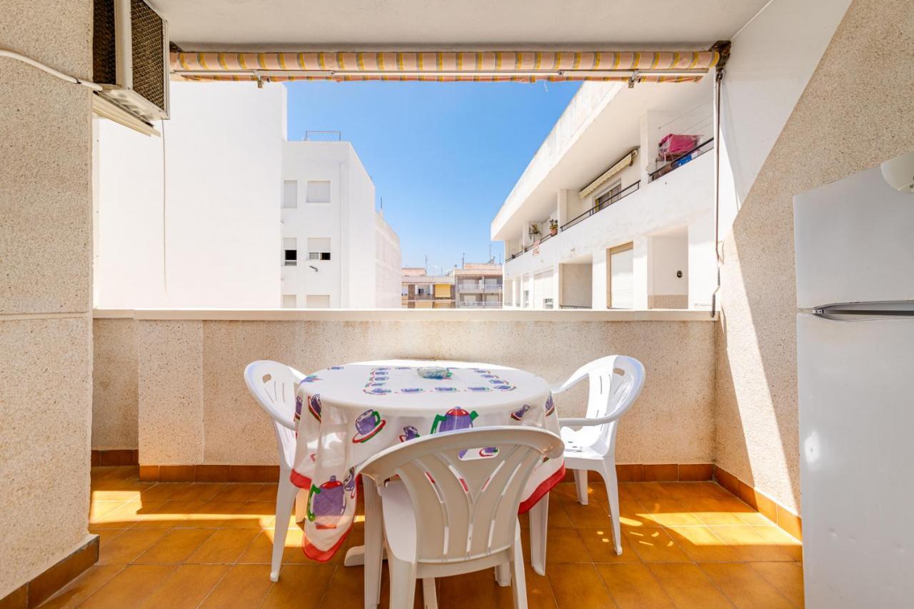 Apartment Studio Relax Torrevieja Eksteriør billede