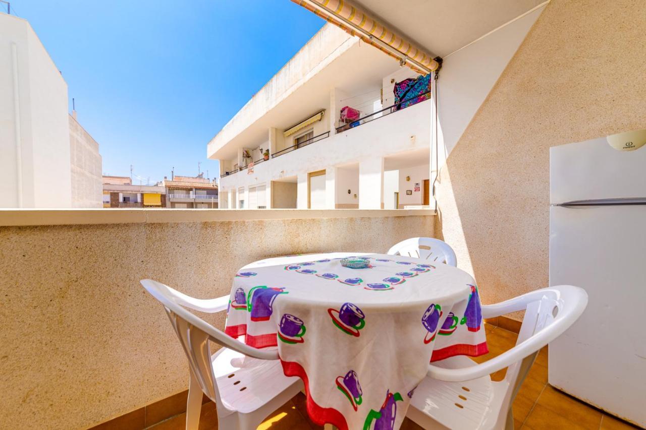 Apartment Studio Relax Torrevieja Eksteriør billede