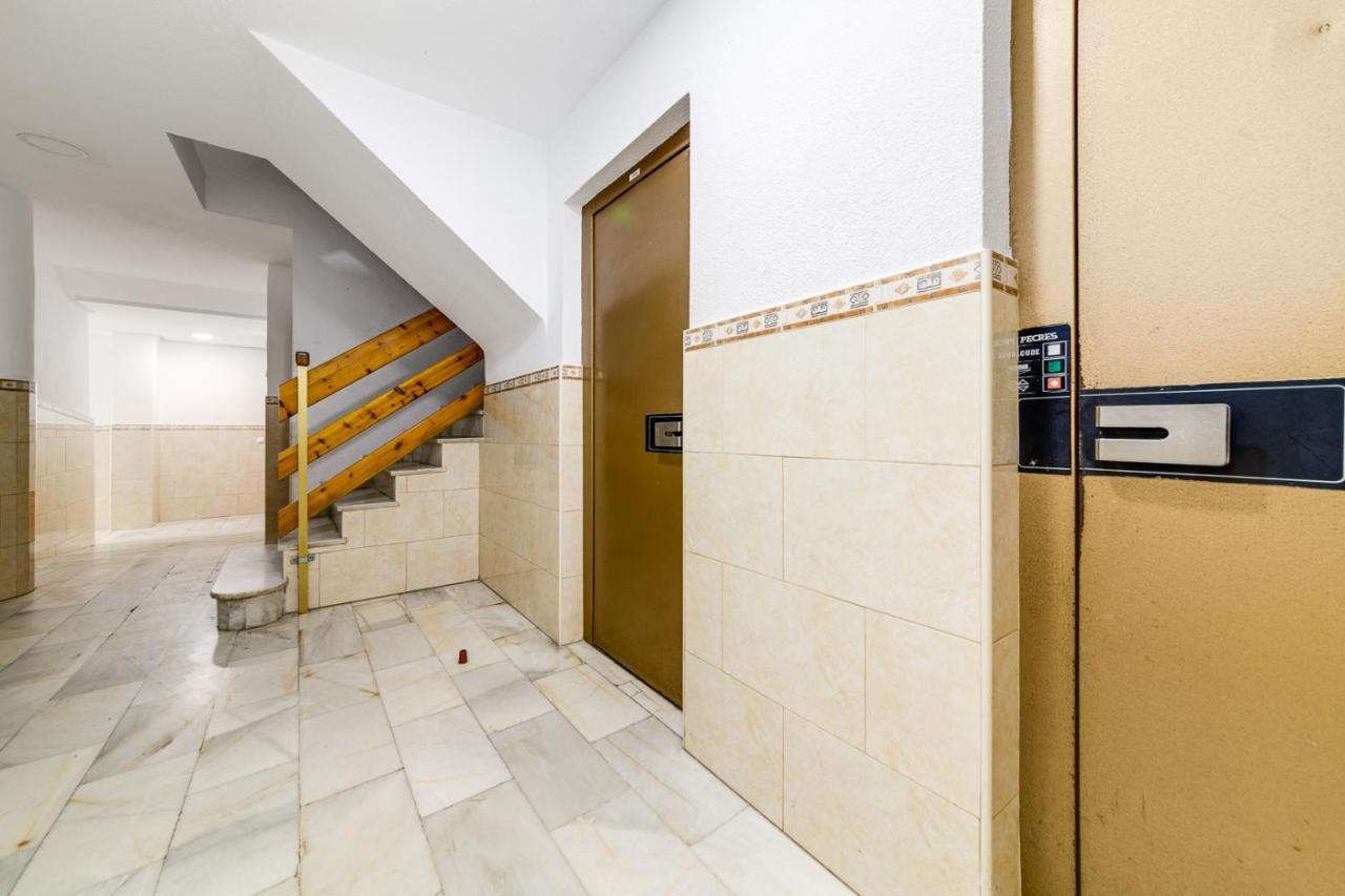 Apartment Studio Relax Torrevieja Eksteriør billede