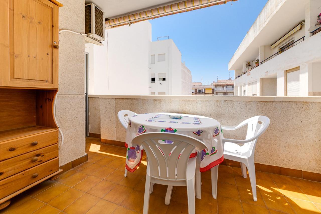Apartment Studio Relax Torrevieja Eksteriør billede