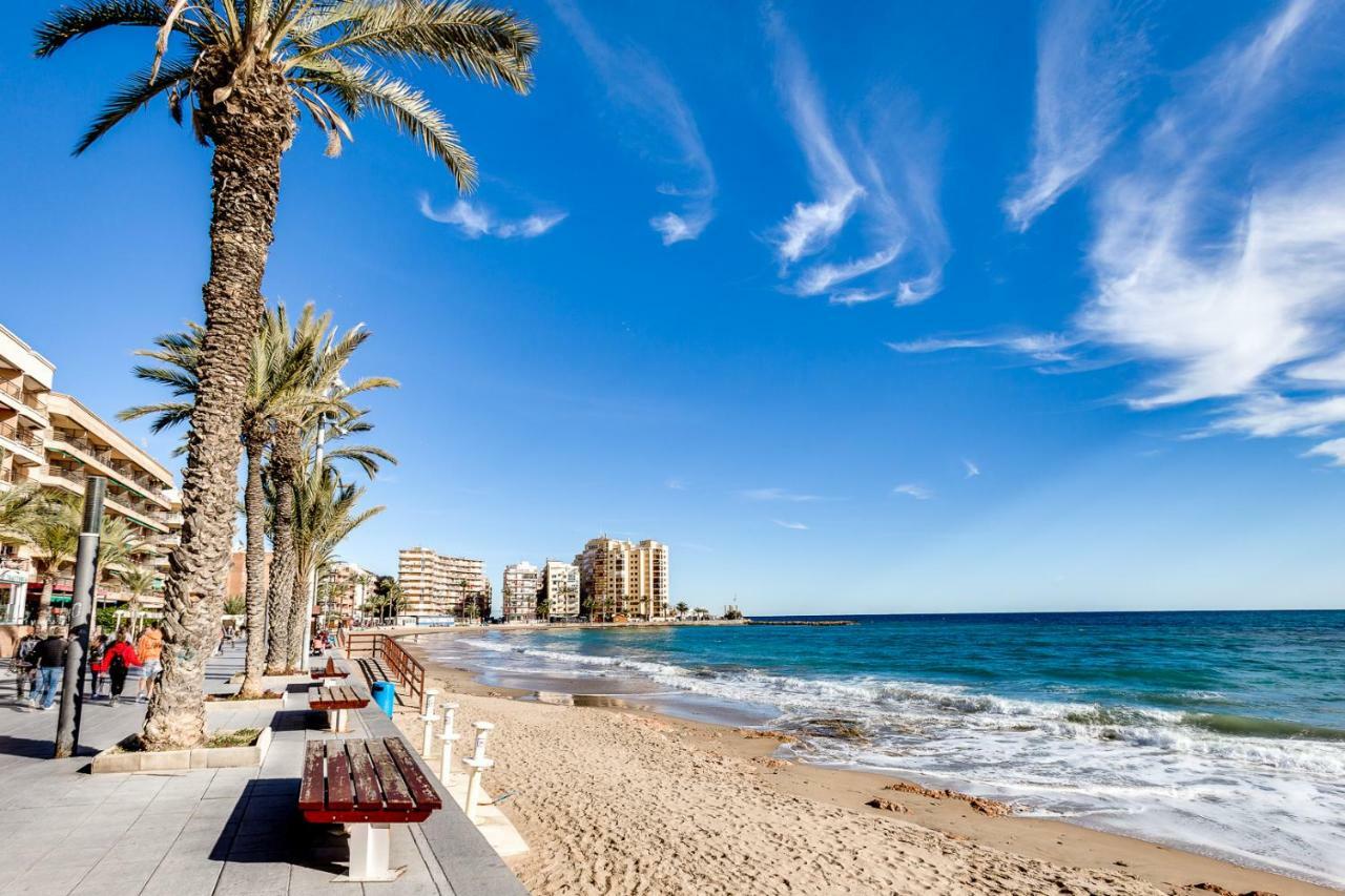 Apartment Studio Relax Torrevieja Eksteriør billede