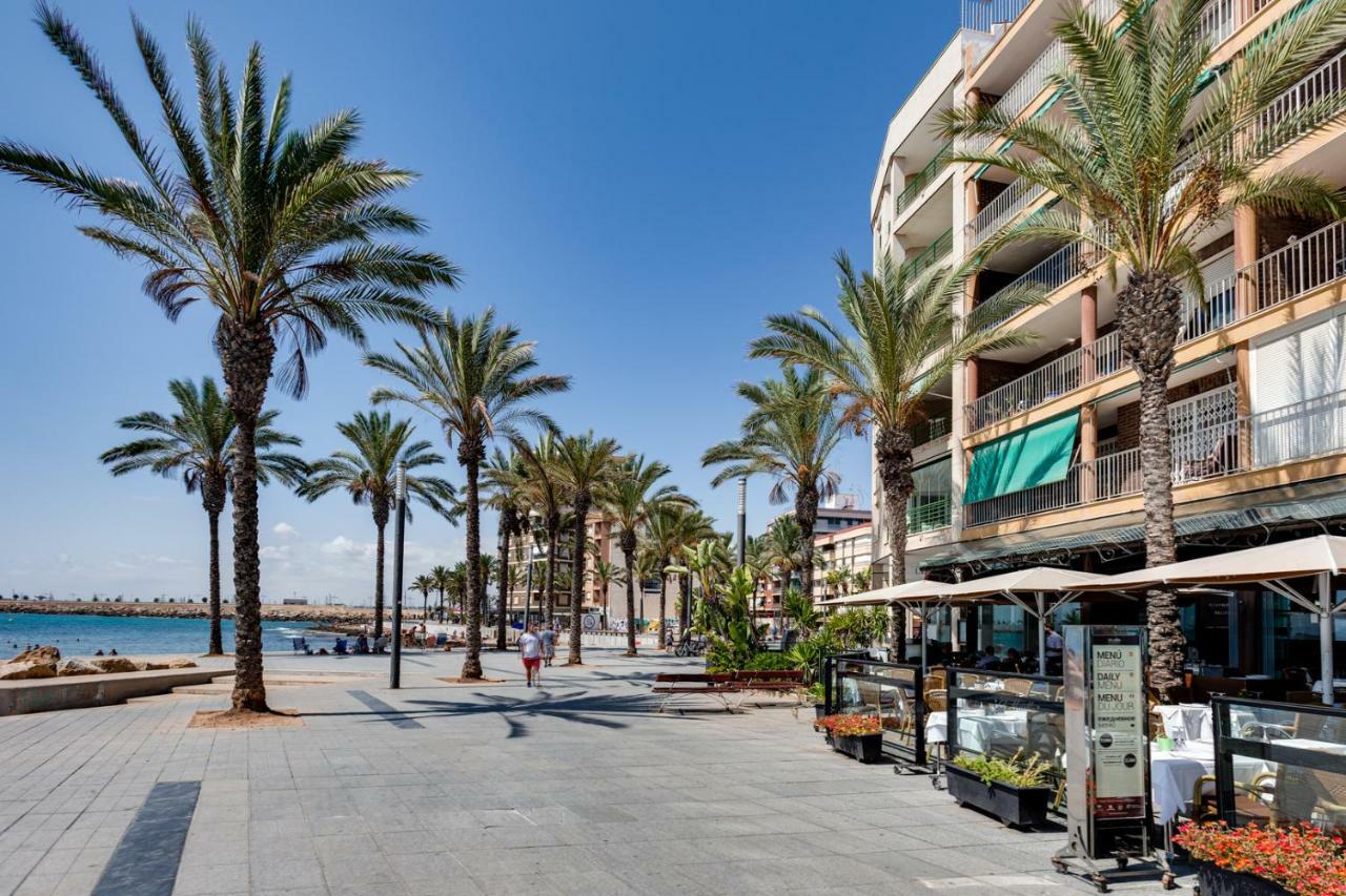 Apartment Studio Relax Torrevieja Eksteriør billede