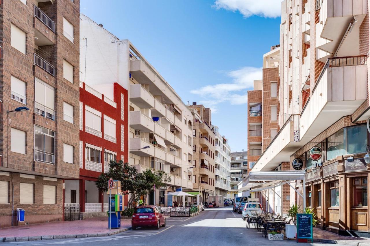 Apartment Studio Relax Torrevieja Eksteriør billede